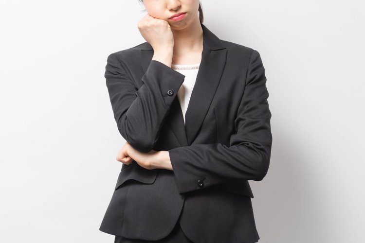 就活証明写真の写りが変なんです！変に思う原因と解決法をプロが解説！2