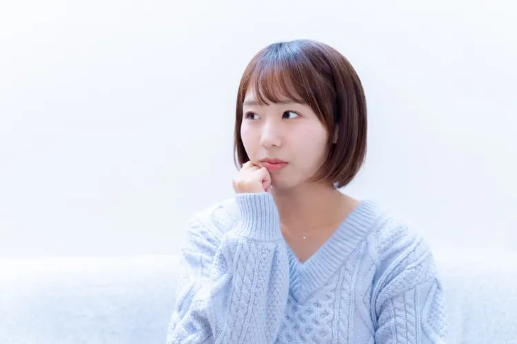 ショートヘア女子の就活の証明写真におすすめの髪型やセット方法を解説！1