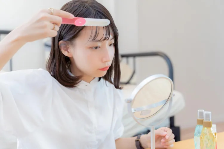 ショートヘア女子の就活の証明写真におすすめの髪型やセット方法を解説！7
