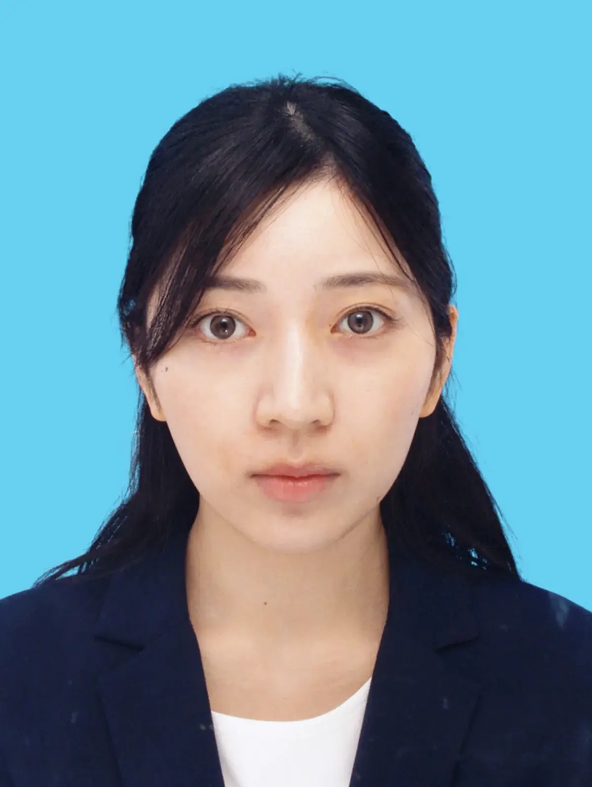 BOX写真で撮影した就活証明写真ビフォー