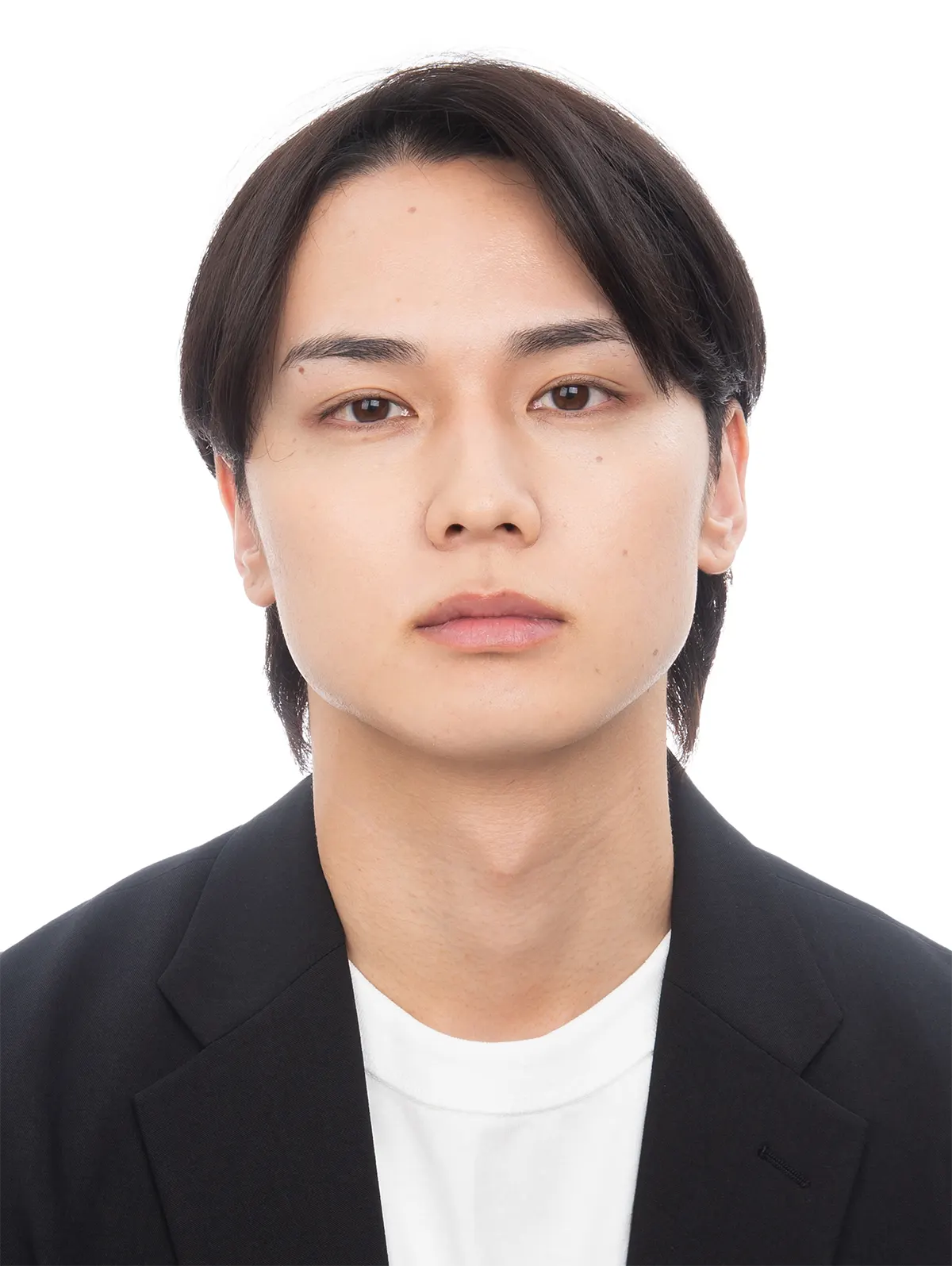 転職証明写真ビフォー