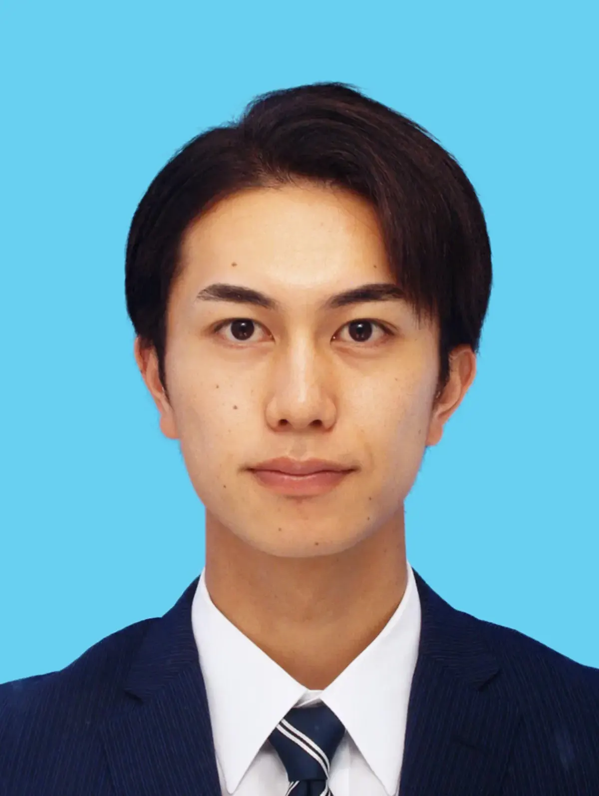 BOX写真で撮影した就活証明写真ビフォー