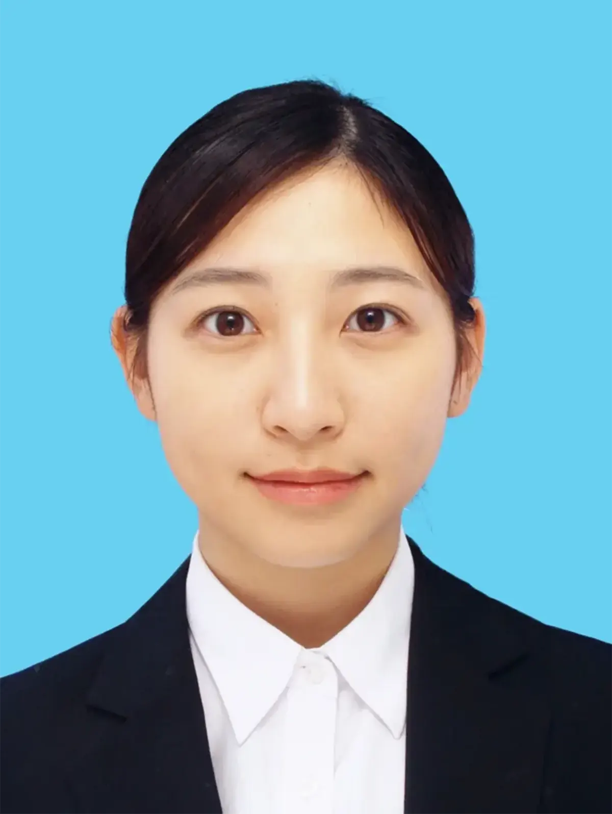 BOX写真で撮影した就活証明写真ビフォー