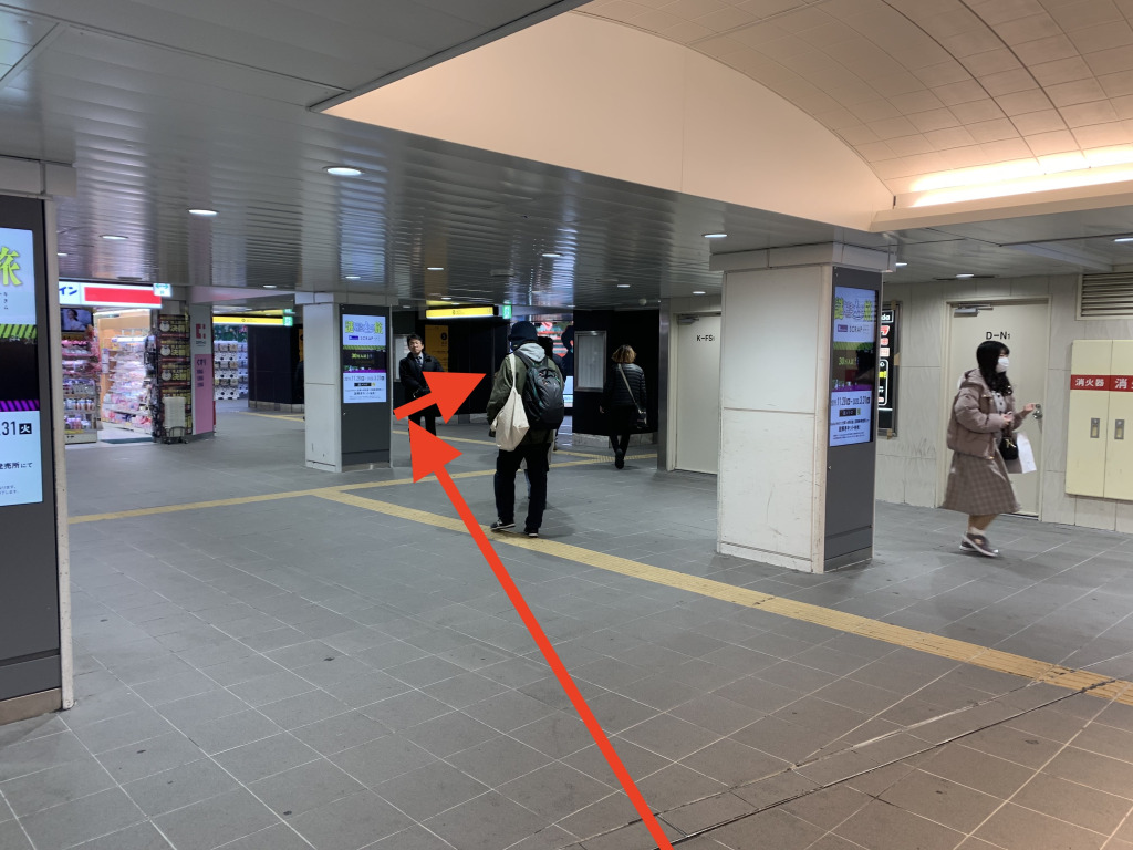 大阪の梅田で就活・転職の証明写真の撮影におすすめの１万円以内で 