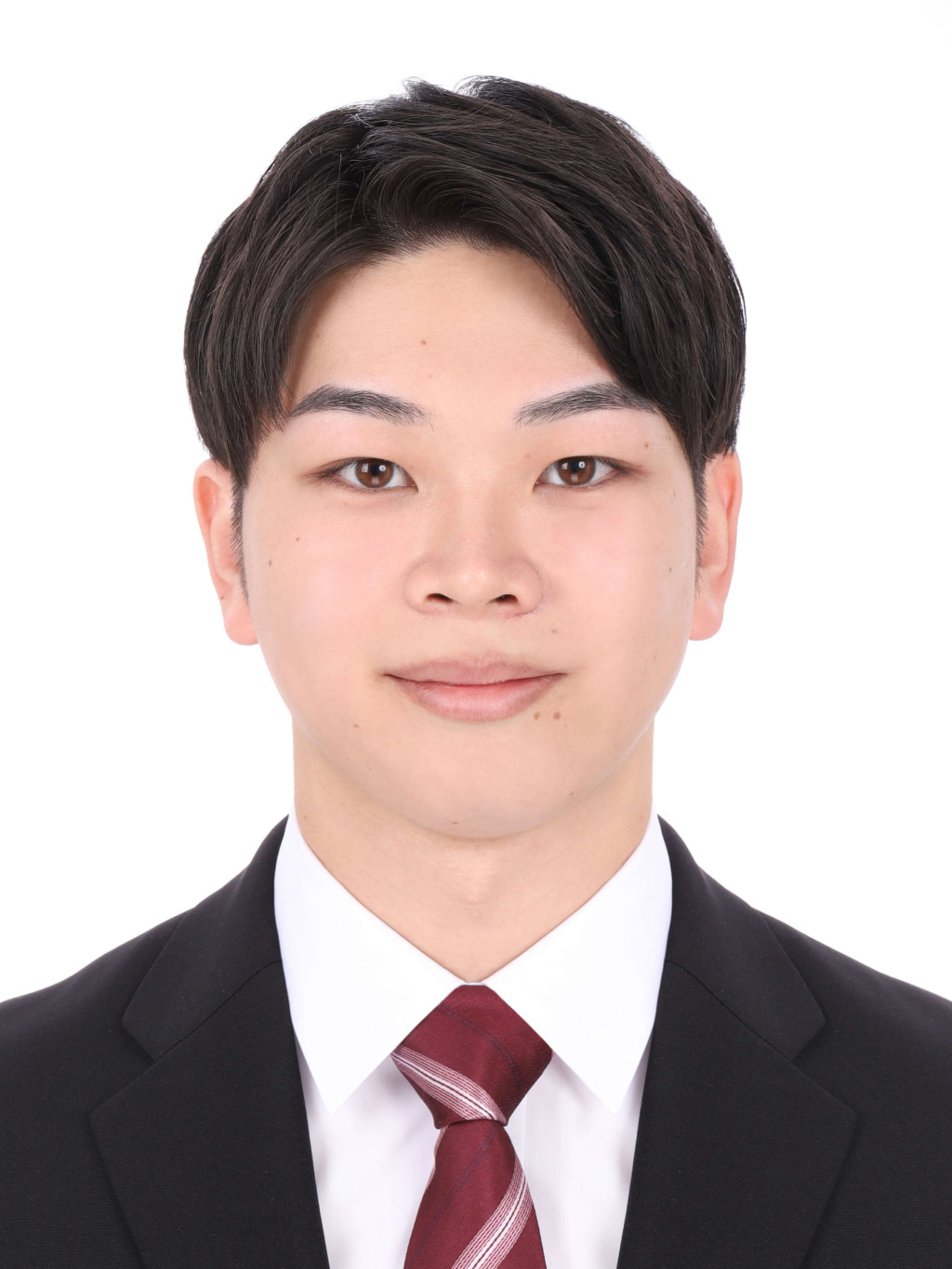 女子就活生のプロがヘアメイクして、撮影指導をした証明写真のアフター