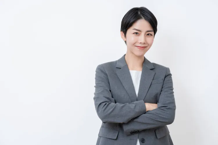 ベリーショート女子必見!就活の証明写真に適した髪型やセット方法を紹介2