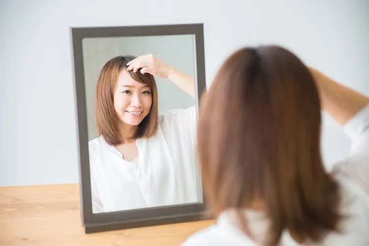 就活の証明写真を「オン眉ぱっつん」前髪で撮るのはアリ?プロが解説2