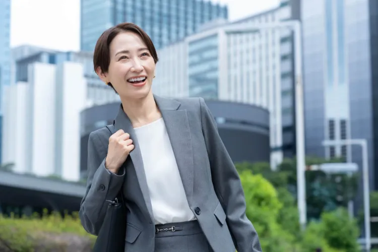 ベリーショート女子必見!就活の証明写真に適した髪型やセット方法を紹介1
