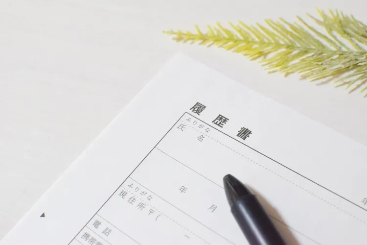 男子は見て!就活の履歴書写真における「撮り方」のコツやルールを解説1