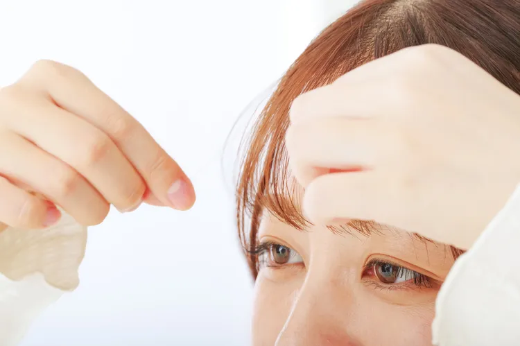 就活の証明写真を「オン眉ぱっつん」前髪で撮るのはアリ?プロが解説3