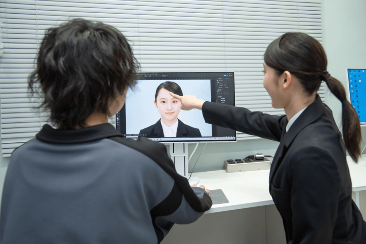 インターンの証明写真は茶髪・グレージュNG?撮影時の最適案を解説2
