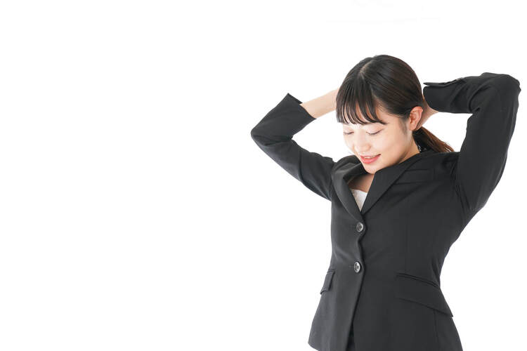女性必見!転職に役立つ「証明写真」の撮り方のコツを紹介!NG例も4