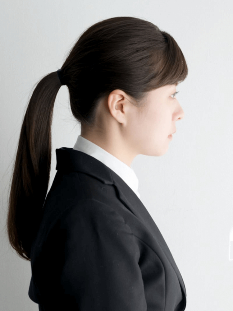 女性編インターン用写真に適した髪型特集!髪色や前髪の条件も解説5