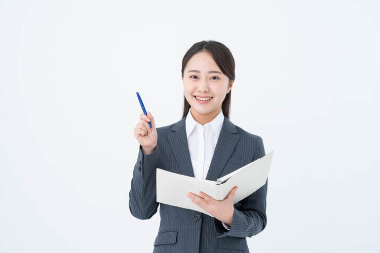 転職の証明写真で好印象を与える「前髪」を紹介|ぱっつんはあり?1