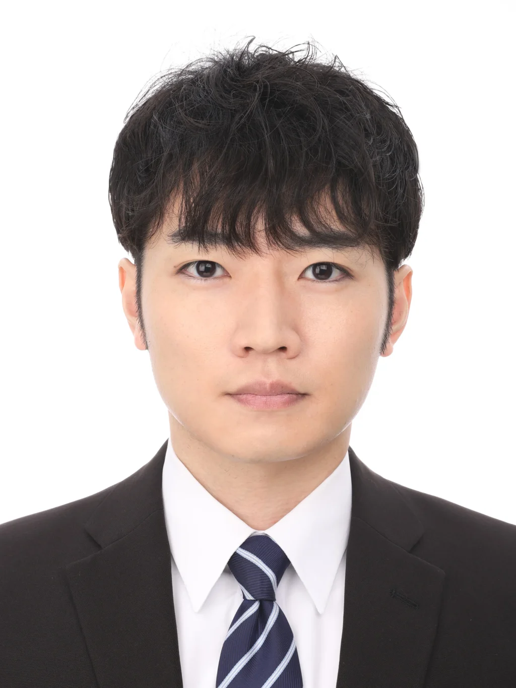 女子就活生のプロがヘアメイクして、撮影指導をした証明写真のアフター