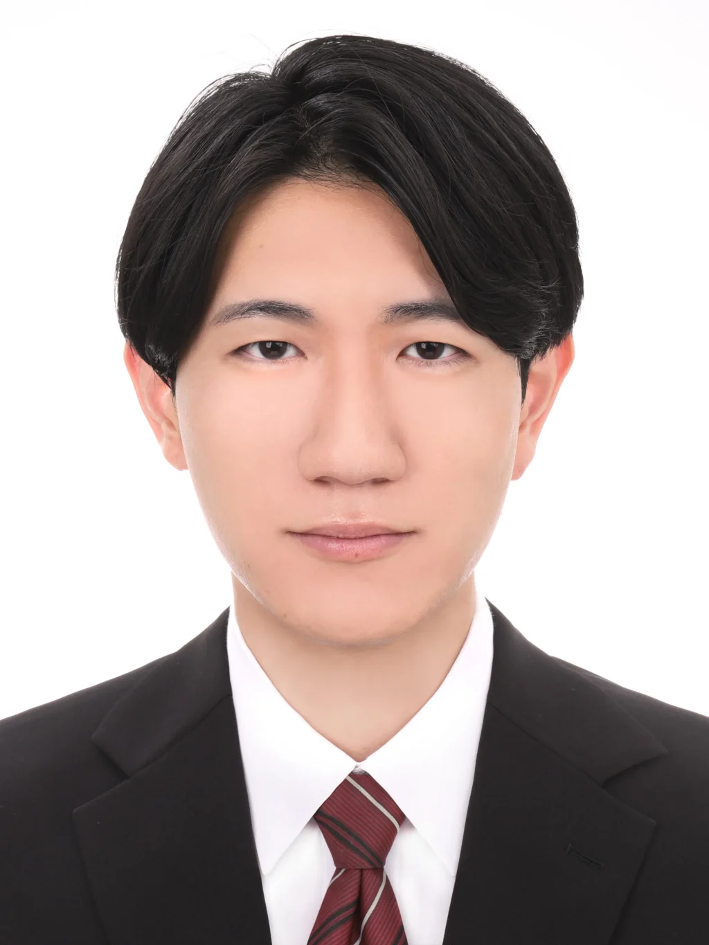 女子就活生のプロがヘアメイクして、撮影指導をした証明写真のアフター
